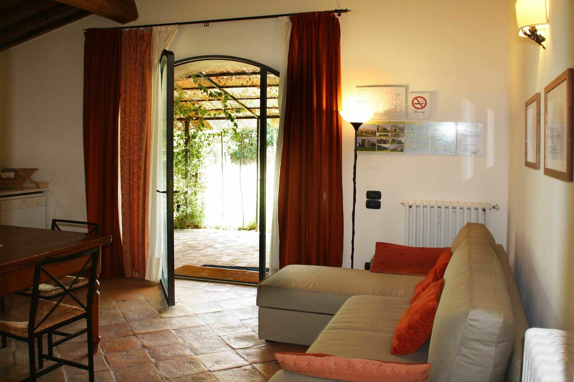 Casale Refoli Guest House Casole d'Elsa Ngoại thất bức ảnh